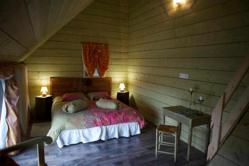 Aux Greniers A Reves Bed and Breakfast Plestan Eksteriør billede